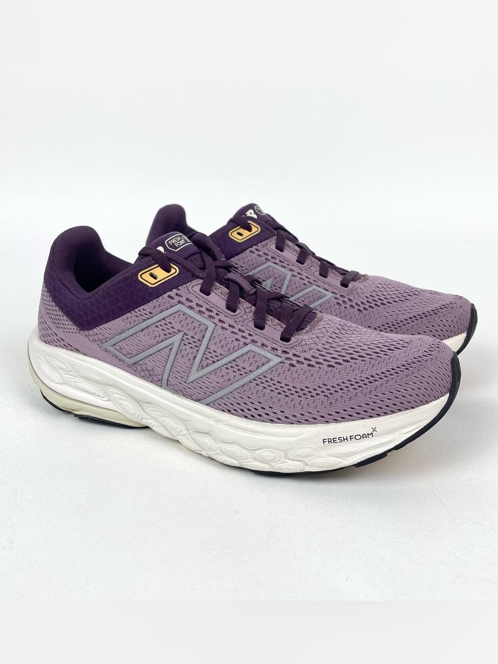 New Balance Fresh Foam X 860v14 Running Shoe Womens Size 8.5 Purple W860J14